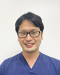 医師 野山 裕揮
